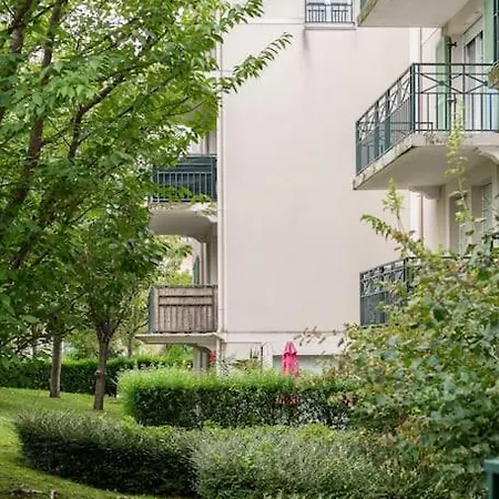 Апартаменты Orphee By Kleidos - 10min! Superbe T2, 4p, Parking Gratuit, Balcon Маньи-ле-Онгр