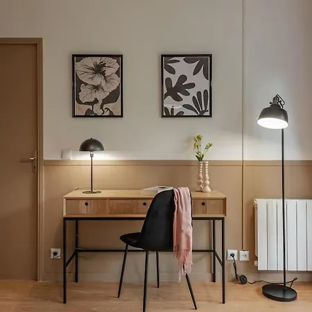 Orphee By Kleidos - 10min! Superbe T2, 4p, Parking Gratuit, Balcon *